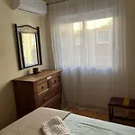 公寓 Almuden's Yellow Apartment, High-speed Free Wifi, 250m To Beach, The Center Of 托雷维耶哈